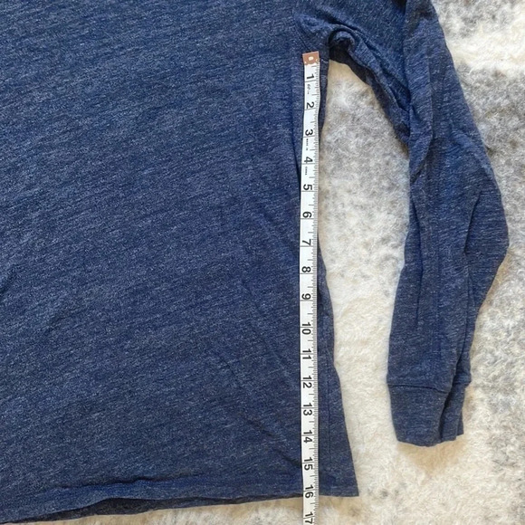 🔥4/$20 Buffalo Long  Sleeve Shirt - Picture 6 of 6